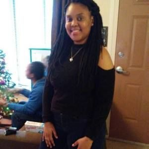 Meet your Posher, Mia